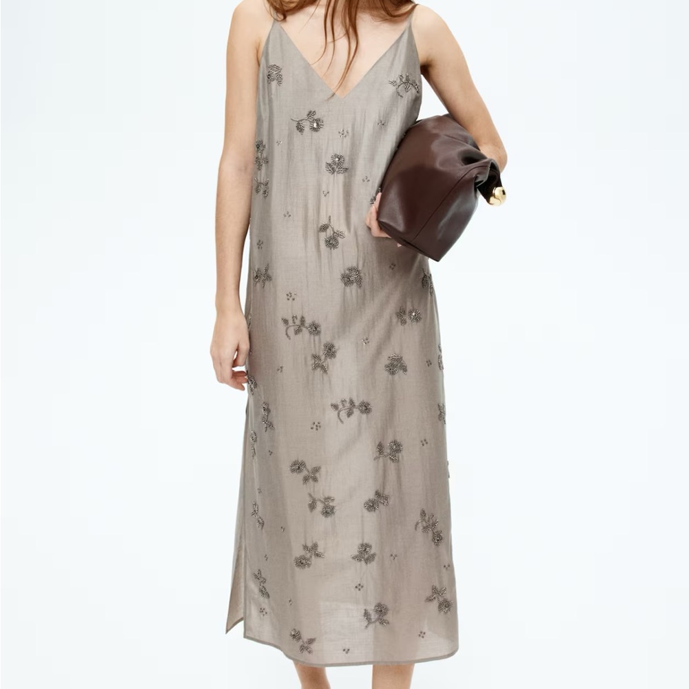 H&M Gray Floral Midi Dress